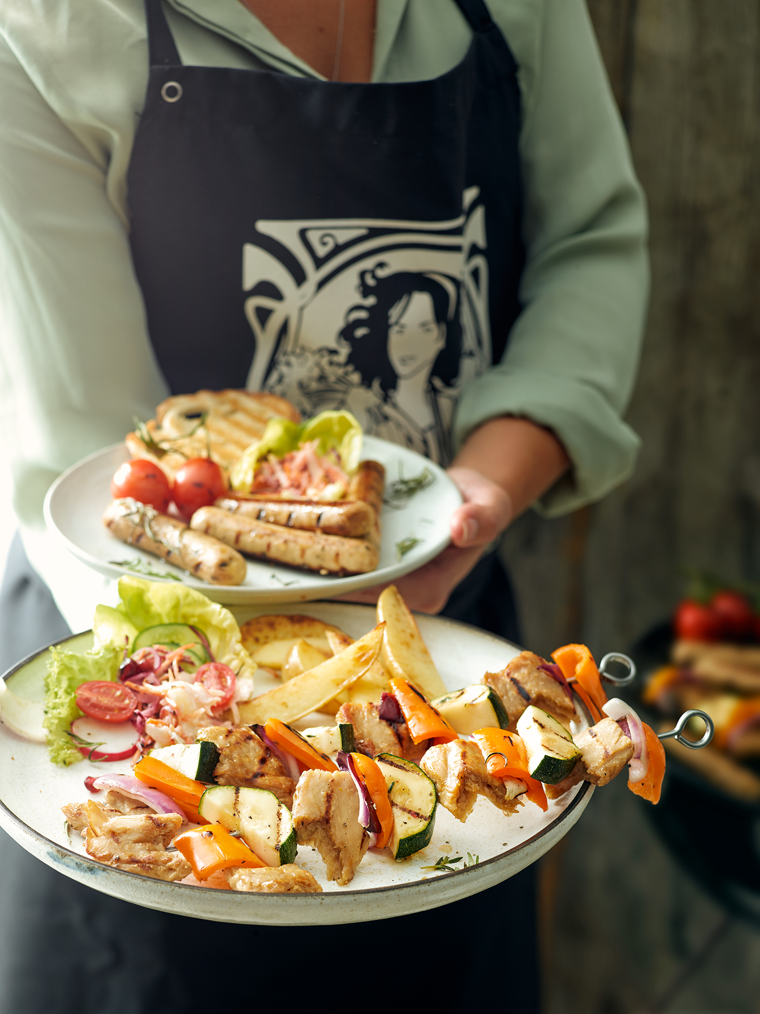 Lifestyle fotografie borden geserveerd met vegetarische gerechten